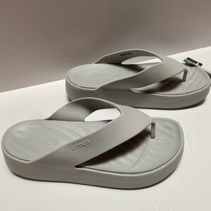 Crocs Getaway Platform Flip Flop Sandals Atmosphere Grey NWOB Size 11